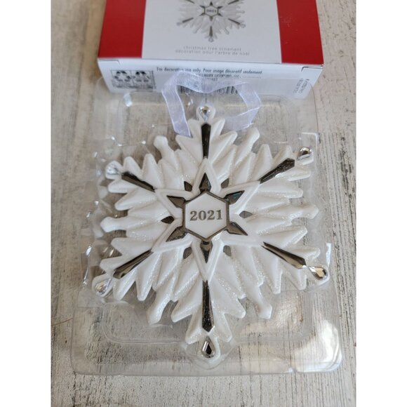 Hallmark snowflake glitter ornament Xmas White decor snow - Picture 2 of 6
